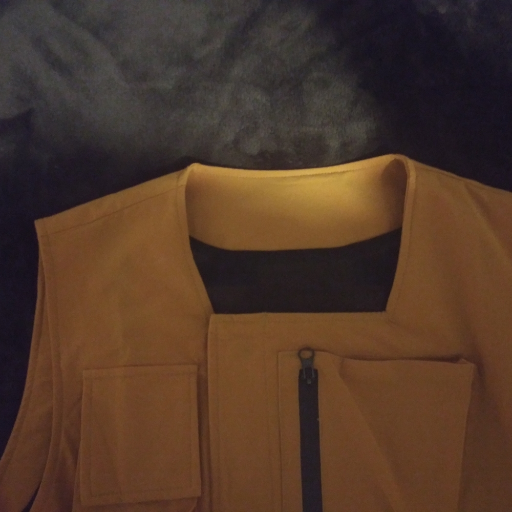Cargo Vest - Picture 4 of 5